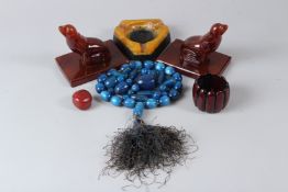 A LARGE COLLECTION OF BAKELITE ITEMS.