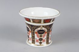 A CROWN DERBY PORCELAIN VASE, Imari decoration, pattern no. 1128. 12cms high x 14cms diameter.