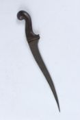 A FINE 19TH CENTURY PERSIAN QAJAR SILVER AND GOLD INLAID STEEL DAGGER. 44cms long.