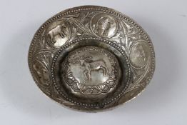 A RARE 17TH - 18TH CENTURY OTTOMAN WHITE METAL BOWL. 13.5cms diameter.