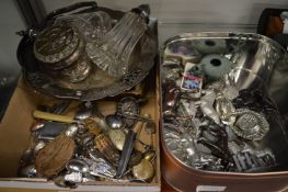 Miscellaneous collectables.