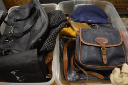 Quantity of handbags.