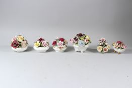 A GROUP OF SIX AYNSLEY, COALPORT, ROYAL ALBERT, ROYAL DOULTON AND CROWN STAFFORDSHIRE PORCELAIN POSY