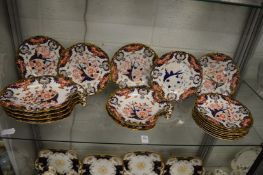 Royal Crown Derby Imari pattern dessert service comprising twelve plates, four leaf shaped serving