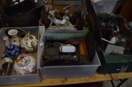 Miscellaneous collectables.