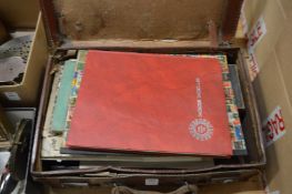 Quantity of stamps in albums etc.