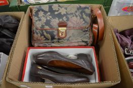 A pair of ladies shoes, size 6 together with a leather handbag.