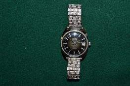 Gentlemans wristwatch.