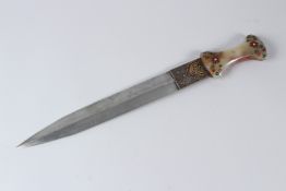 AN OTTOMAN KHANJAR DAGGER, with an agate hilt inset with coloured stones, double edged tapering