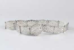 AN EDWARDIAN SILVER BELT with pierced decoration, 1912.