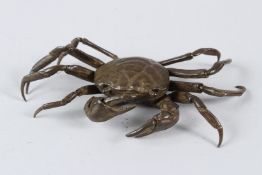 A JAPANESE ARTICULATED OKIMONO CRAB. 16cms.