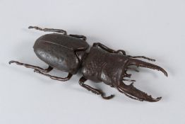 A JAPANESE BRONZE GREAT STAG BEETLE. 14cms.