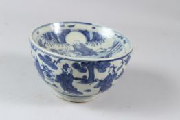 AN UNUSUAL CHINESE CIRCULAR BOWL OR DISH, with hollow interior, painted all over with figures in a
