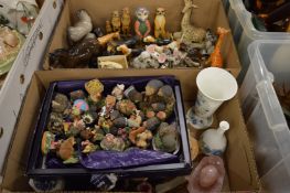 Miscellaneous collectable china and ornaments.