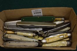 A collection of penknives.