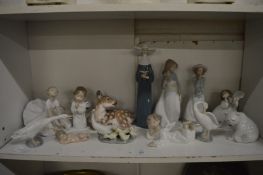 Quantity of Lladro figures.