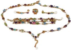 A SUPERB BULGARI STYLE 18K YELLOW GOLD SUITE, comprising double necklace, bracelet, earrings and