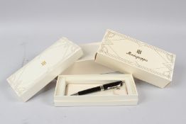 A NEW MONTEGRAPPA FOUNTAIN PEN, boxed.
