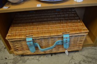 A picnic hamper.