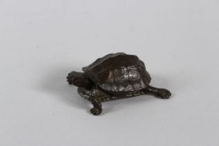 A JAPANESE BRONZE ARTICULATED TURTLE. 2ins long