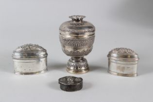 A COLLEDTION OF FIVE SOUTH EAST ASIAN, POSSIBLY THAI, WHITE METAL ITEMS, some marked 900. Total