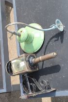 A carriage lamp and a light (2).