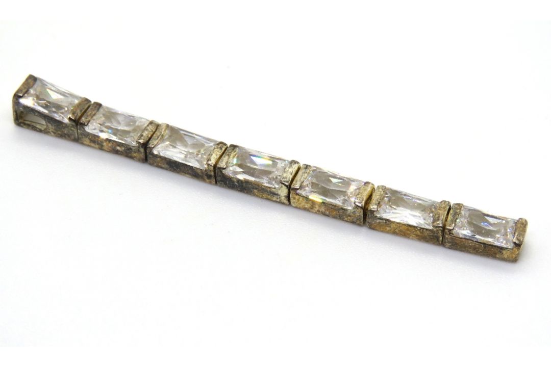A silver pendant set with white stones, - Image 2 of 3