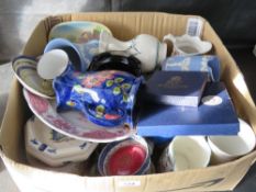 A quantity of assorted ceramics.