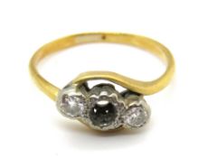 A vintage diamond ring, central stone deficient, no apparent hallmarks, size K, 2.3g.
