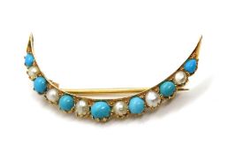 A vintage turquoise and pearl crescent moon brooch, no apparent hallmarks, 2.8g.