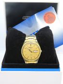 A mens Seiko 5 wristwatch in presentation box.