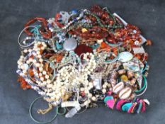 A quantity of assorted costume jewellery.
