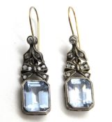A pair of delightful vintage style 925 silver earrings.