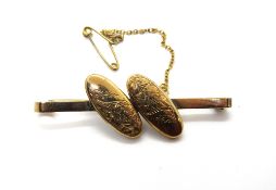 A vintage 9ct gold bar brooch, 3g.