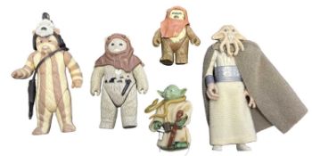 STAR WARS VINTAGE FIGURES: Yoda, Squid Head, Logray, Chief Chirpa and Wicket. Marked LFL or GMFGI (