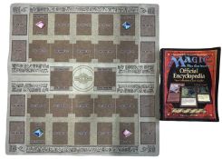 MAGIC THE GATHERING: Card game mat and Official Encyclopaedia