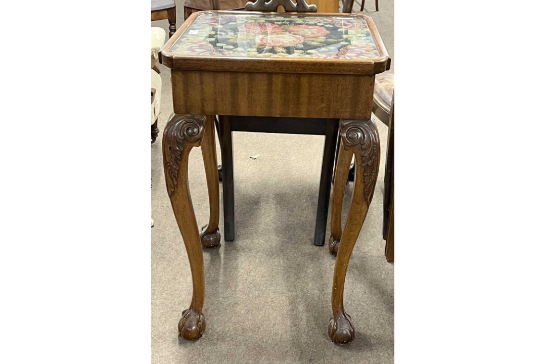 An early 20th Century lamp table, the top inset with a tapestry panel under glass, the body with a - Image 2 of 3