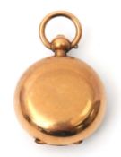 A Dennison sovereign case, with hinged lid and round bale, 30mm diameter, 22.5g