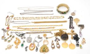 A mixed lot of silver, silver gilt and costume jewellery, including gemset, CZ and paste