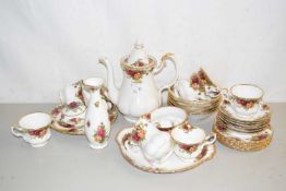 Qty of Royal Albert Old Country Roses china including teapot, cups, saucers, side plates etc