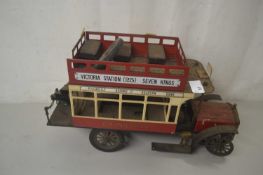 Model of an early 20th century London bus