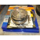 Six Norton Clipper circular cutting blades and various others