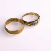 A George V 18ct gold diamond half hoop ring, the five round cuts having total weight of approx. 0.