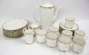 Kaffeeservice Rosenthal, Classic Rose mit Goldrand "Monbijou" bestehend aus 8 Kuchenteller, 8 Tassen