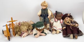 Lot Puppen und Zubehör aus Auflösung, verschiedene Marken, Modelle und Größen.