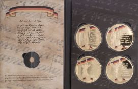 Gigant Medaillen Set incl. Goldprägung, "Die deutsche Nationalhymne", Cu vergoldet mit