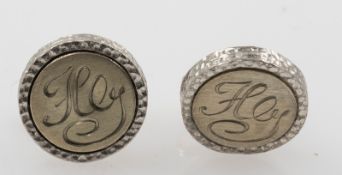 Ein Paar Silber Manschettenknöpfe mit Initialen, Silber 835.