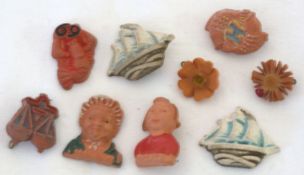 Lot Militaria, dabei Abzeichen des Winterhilfswerks.