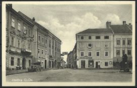 Ansichtskarte "Eferding, O.-Oe." Gasthaus Johann Wenninger zum "weißen Lamm" Eferding Stadtplatz.