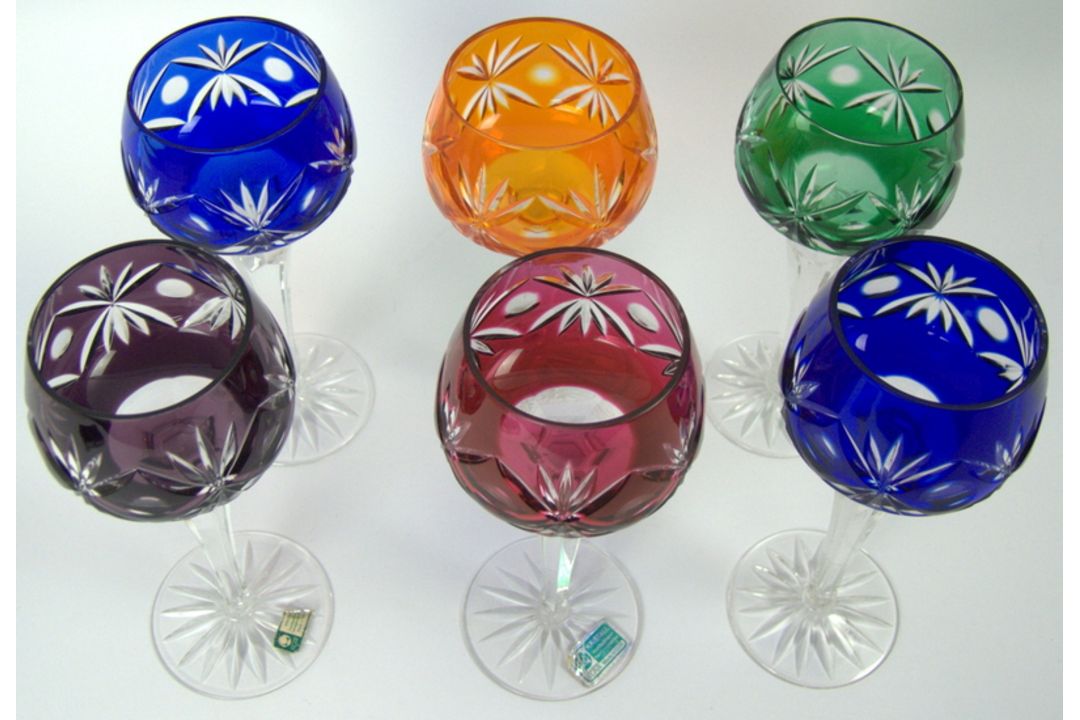Lot farbige Bleikristall Weingläser, verschiedene Farben, insgesamt 6 Stück. Höhe ca. 19 cm - Bild 1 aus 2